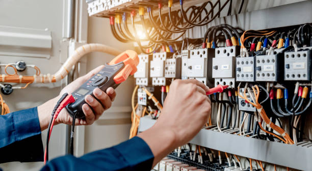 Best Electrical Outlet Repair  in Clinton, MI